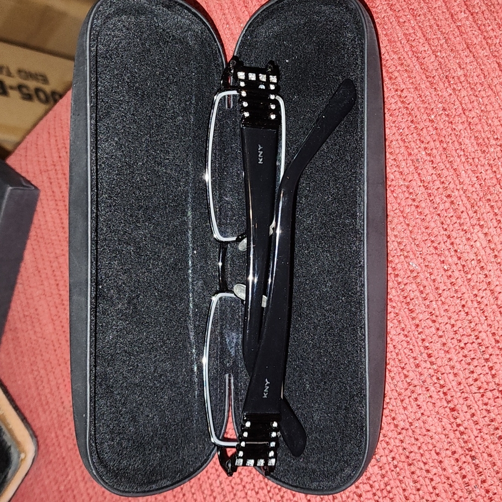 Reading glasses black frames with rhinestone accents